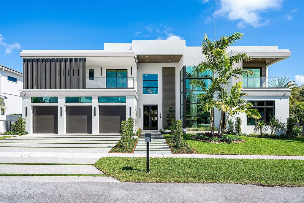 299 NE 7th Street, Boca Raton, FL 33432
