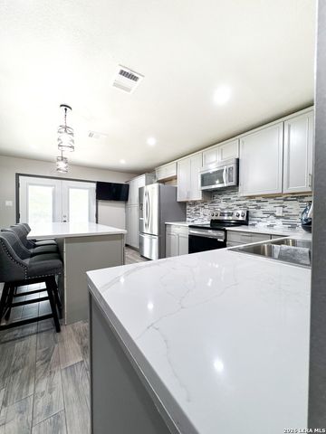 6702 GUNLOCK CRK, San Antonio, TX 78244
