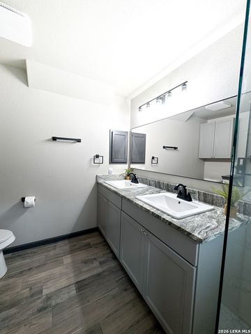 6702 GUNLOCK CRK, San Antonio, TX 78244