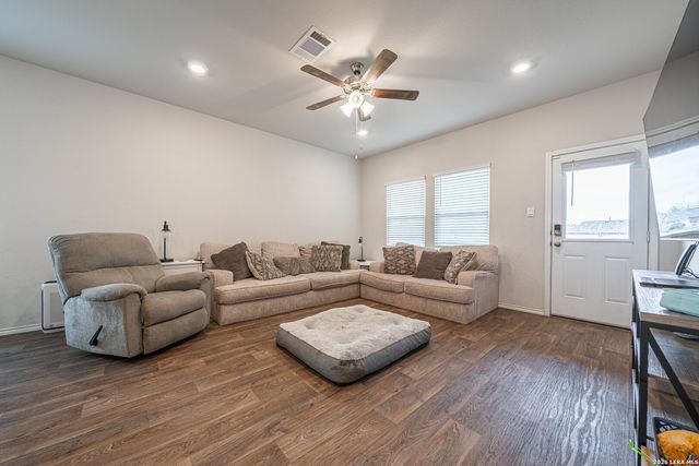 15623 Mint Patch Meadow, San Antonio, TX 78073