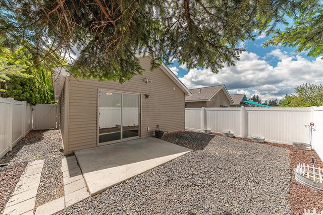 10329 E 5th Ln, Spokane Valley, WA 99206