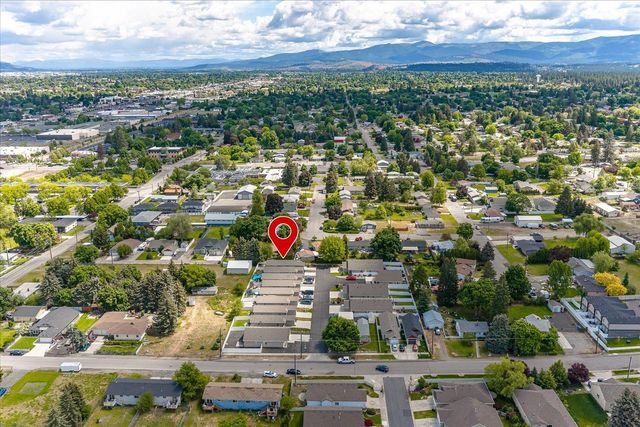 10329 E 5th Ln, Spokane Valley, WA 99206