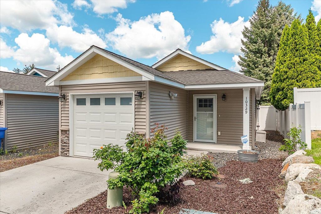 10329 E 5th Ln, Spokane Valley, WA 99206