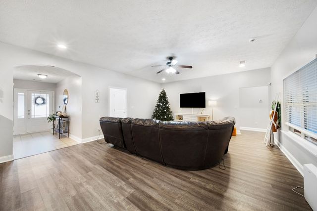 34 Lee Road 2171, Phenix City, AL 36870