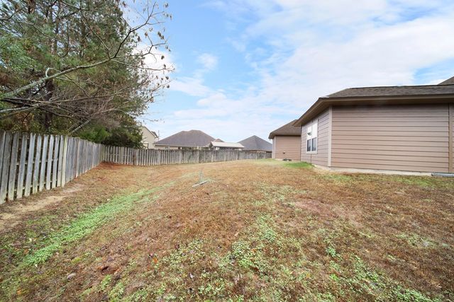 34 Lee Road 2171, Phenix City, AL 36870