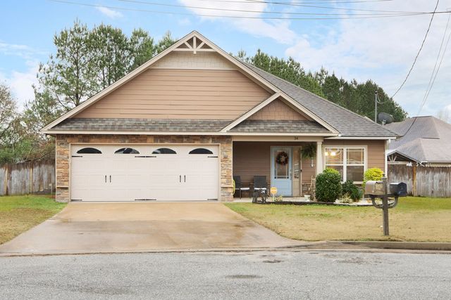 34 Lee Road 2171, Phenix City, AL 36870