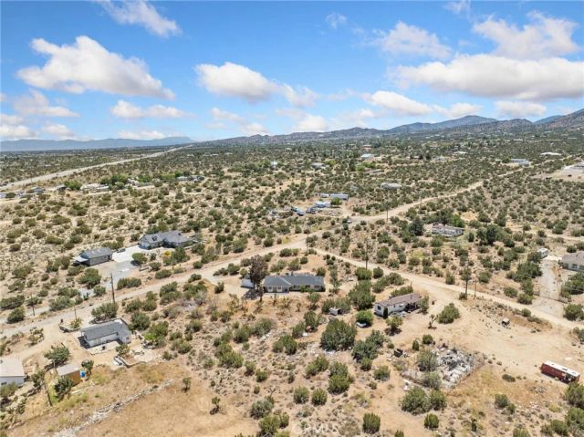 9975 Desert View Road, Pinon Hills, CA 92372