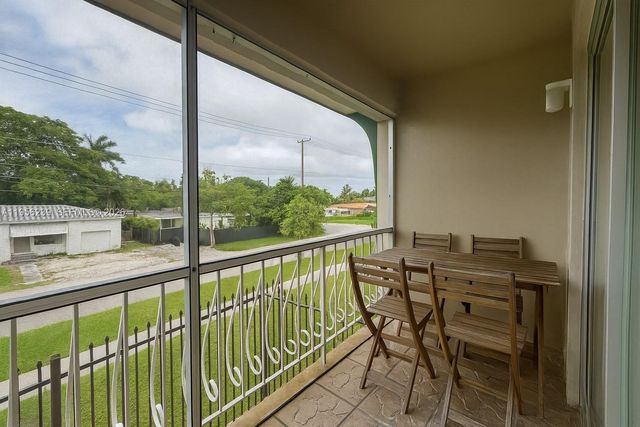 13101 Memorial Hwy 215, North Miami, FL 33161