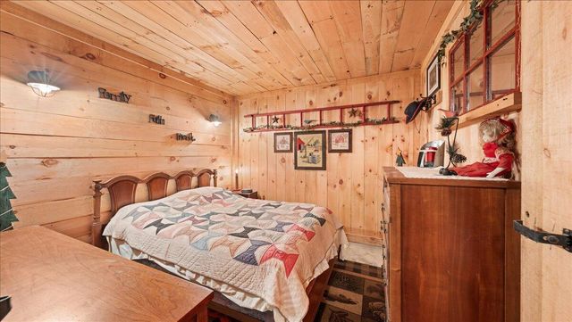 E14329 Jug Creek ROAD, La Farge, WI 54639