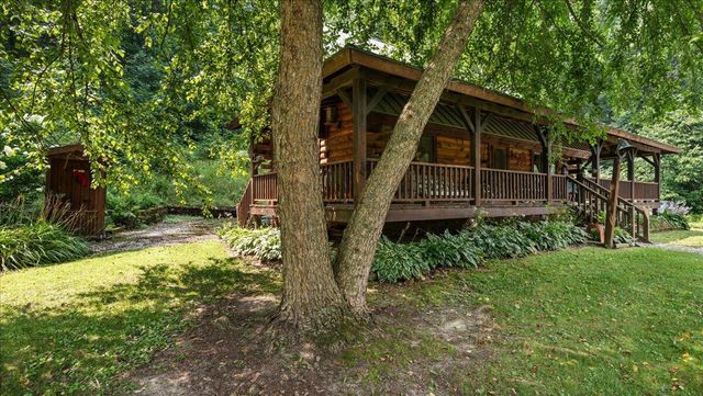 E14329 Jug Creek ROAD, La Farge, WI 54639