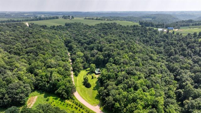 E14329 Jug Creek ROAD, La Farge, WI 54639