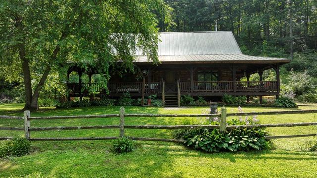 E14329 Jug Creek ROAD, La Farge, WI 54639