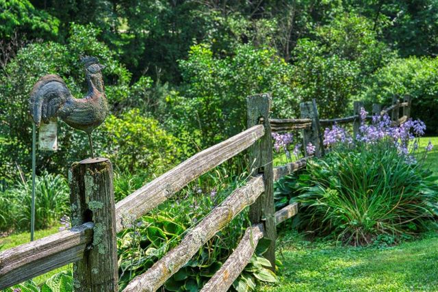 E14329 Jug Creek ROAD, La Farge, WI 54639