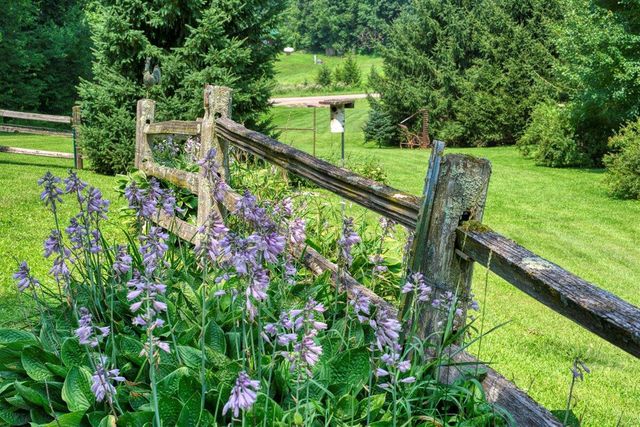 E14329 Jug Creek ROAD, La Farge, WI 54639