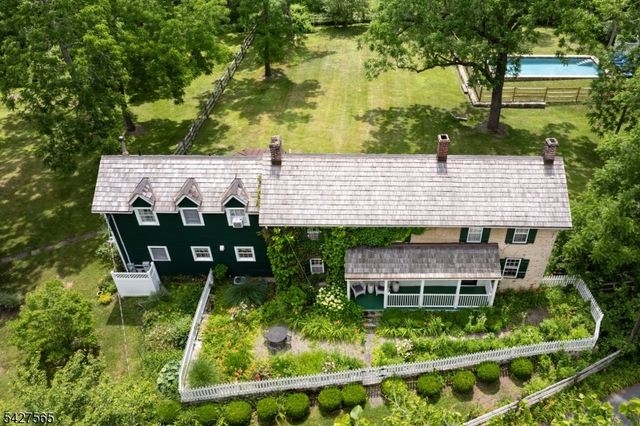91 Red Mill Rd, Lebanon Twp., NJ 08826