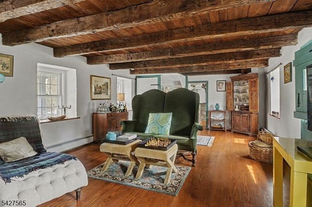 91 Red Mill Rd, Lebanon Twp., NJ 08826