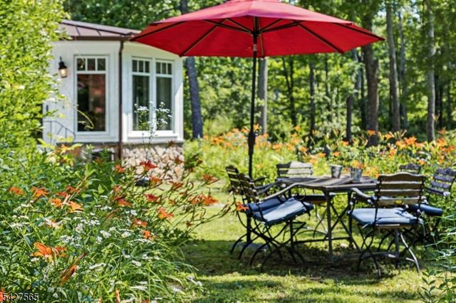 91 Red Mill Rd, Lebanon Twp., NJ 08826