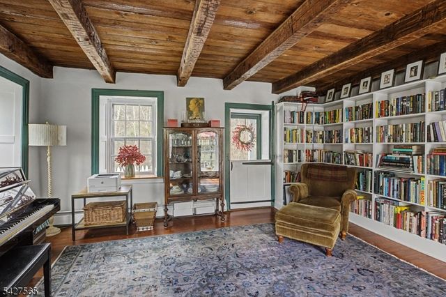 91 Red Mill Rd, Lebanon Twp., NJ 08826