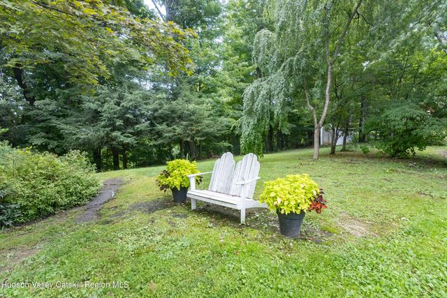 16 Washburn Terrace, Saugerties, NY 12477