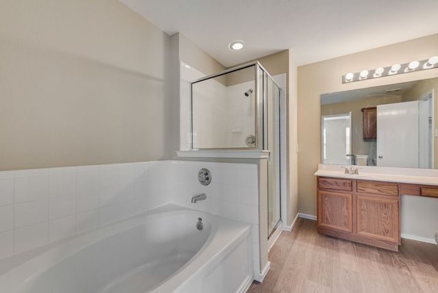 6233 Balcony Lane, Dallas, TX 75241