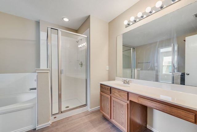 6233 Balcony Lane, Dallas, TX 75241