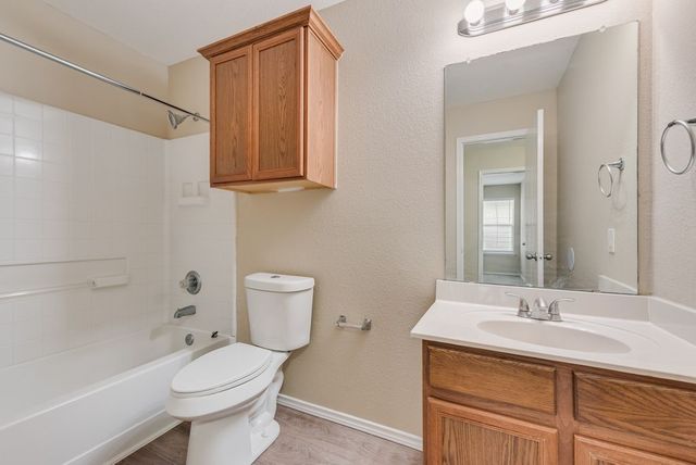 6233 Balcony Lane, Dallas, TX 75241