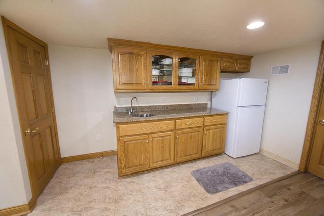 8825 W Morgan AVENUE, Milwaukee, WI 53228