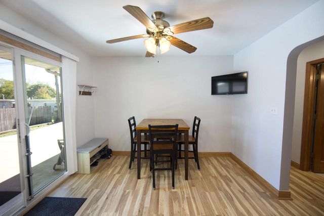 8825 W Morgan AVENUE, Milwaukee, WI 53228