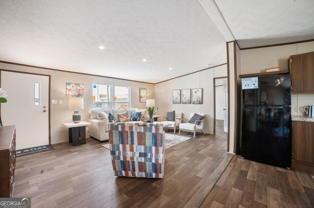 944 Harrison Road, Carrollton, GA 30117