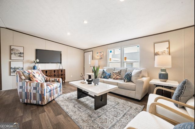 944 Harrison Road, Carrollton, GA 30117