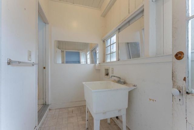 1030 Locust Street, San Jose, CA 95110