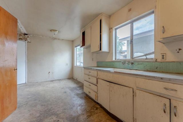 1030 Locust Street, San Jose, CA 95110