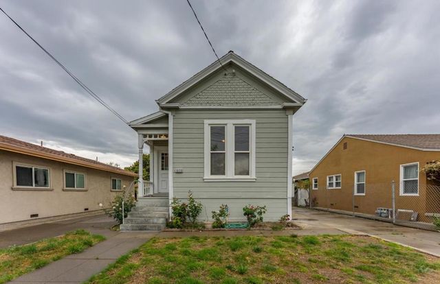 1030 Locust Street, San Jose, CA 95110