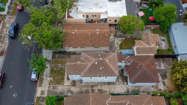 1030 Locust Street, San Jose, CA 95110