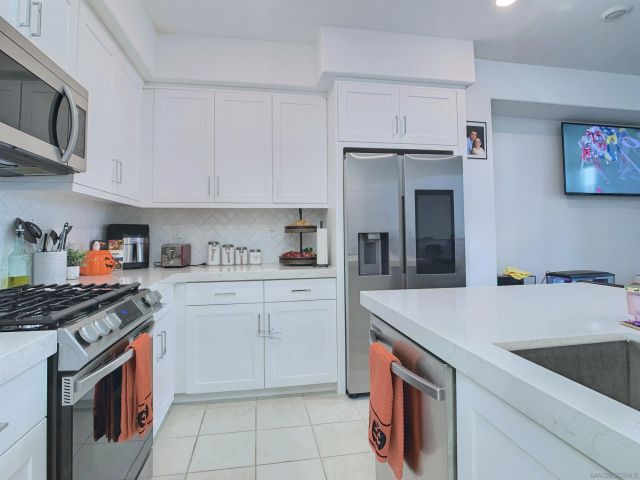 2262 Acara Circle, San Diego, CA 92154