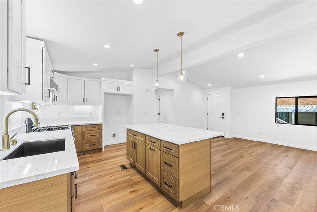 40701 Rancho Vista, Palmdale, CA 93551