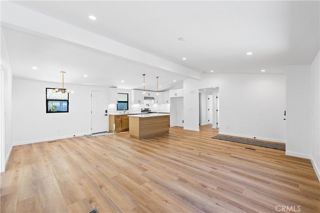 40701 Rancho Vista, Palmdale, CA 93551