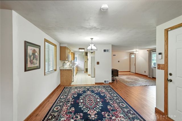 5052 Dobbs Drive, Washington Twp, OH 45440