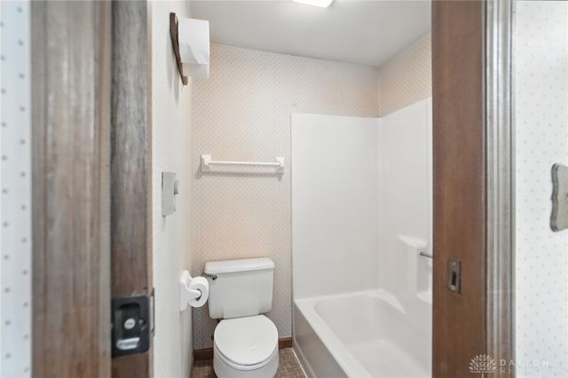 5052 Dobbs Drive, Washington Twp, OH 45440