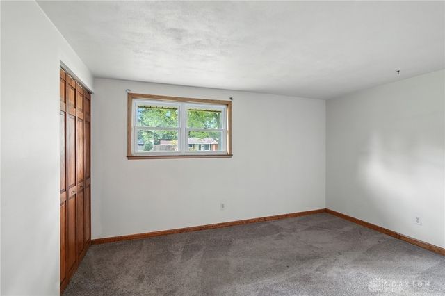 5052 Dobbs Drive, Washington Twp, OH 45440