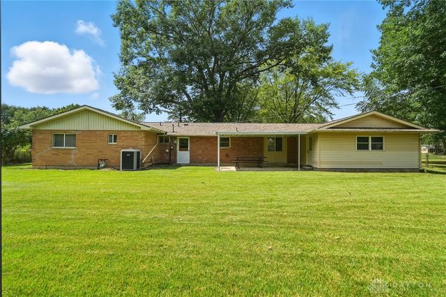 5052 Dobbs Drive, Washington Twp, OH 45440