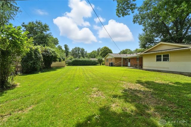 5052 Dobbs Drive, Washington Twp, OH 45440