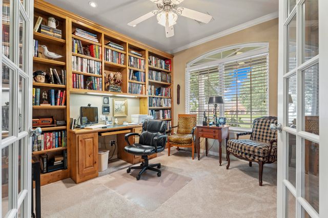 5070 Lake Breeze Road, Grove, OK 74344