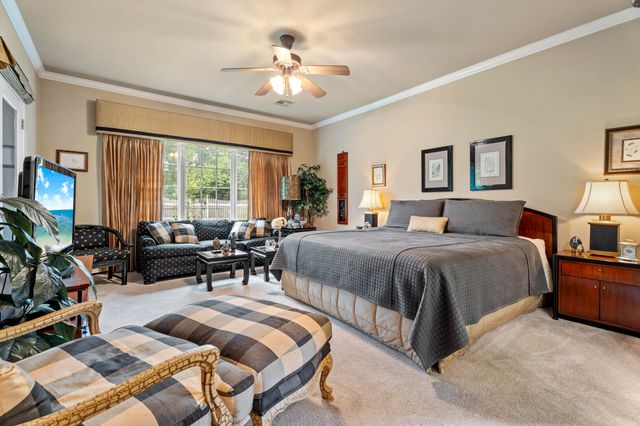 5070 Lake Breeze Road, Grove, OK 74344