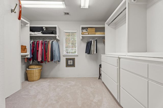 5070 Lake Breeze Road, Grove, OK 74344