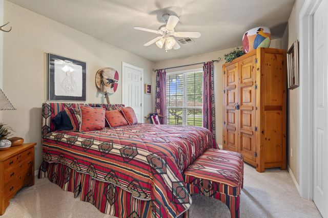 5070 Lake Breeze Road, Grove, OK 74344