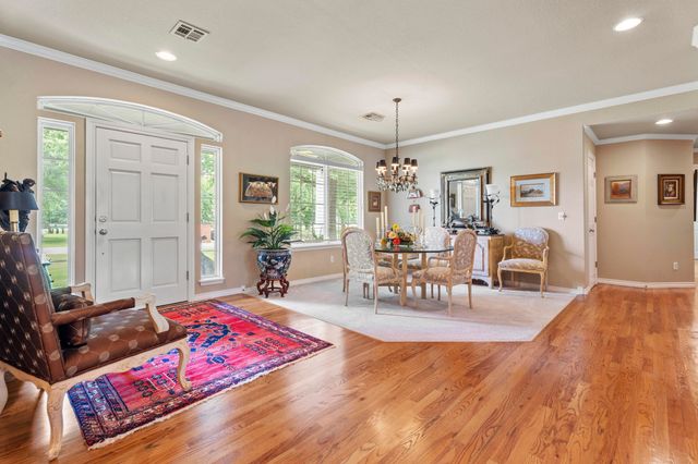 5070 Lake Breeze Road, Grove, OK 74344