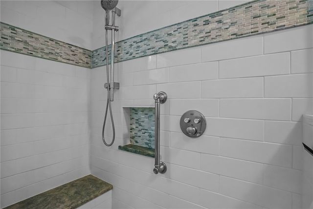 370 Maple Valley Road, Coventry, RI 02816