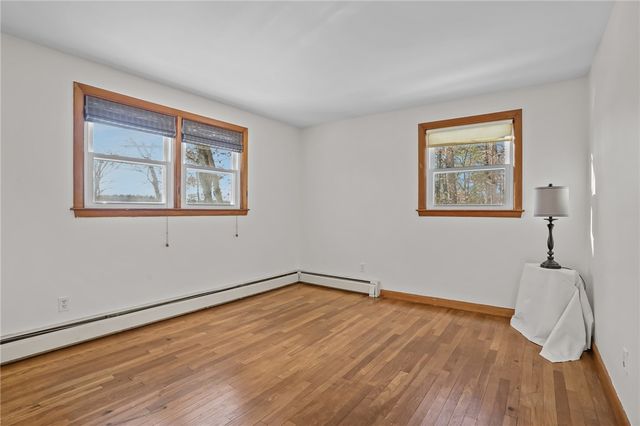 370 Maple Valley Road, Coventry, RI 02816