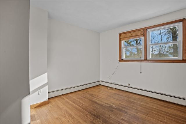 370 Maple Valley Road, Coventry, RI 02816